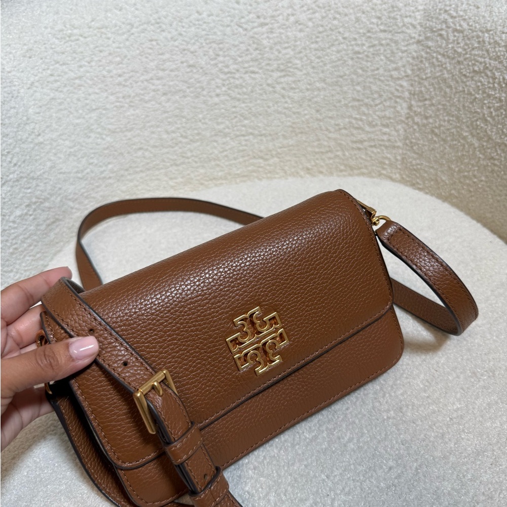 Tory Burch Tan Leather Crossbody Bag - Picture 11 of 11